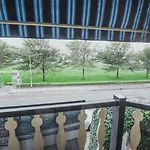 De Zandtaart 4*