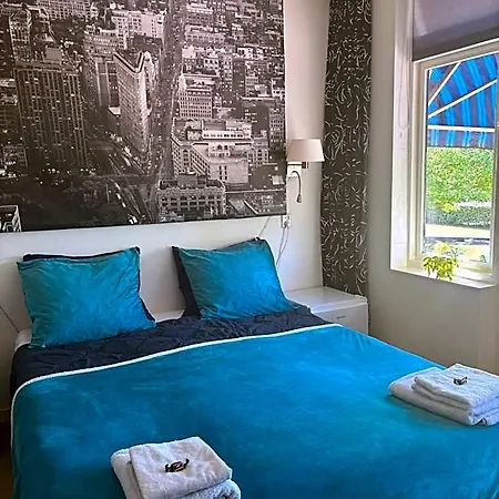 De Zandtaart Bed & Breakfast 4*