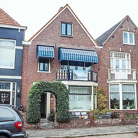 De Zandtaart Bed & Breakfast 4*